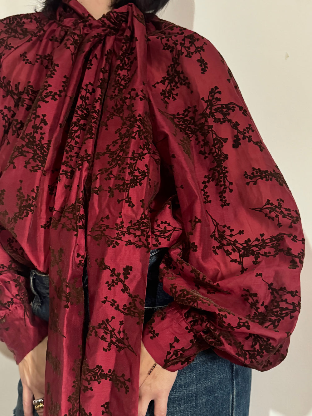 Blusa flowers Bordeaux