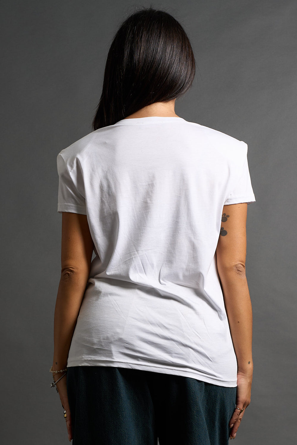 T-shirt apparel