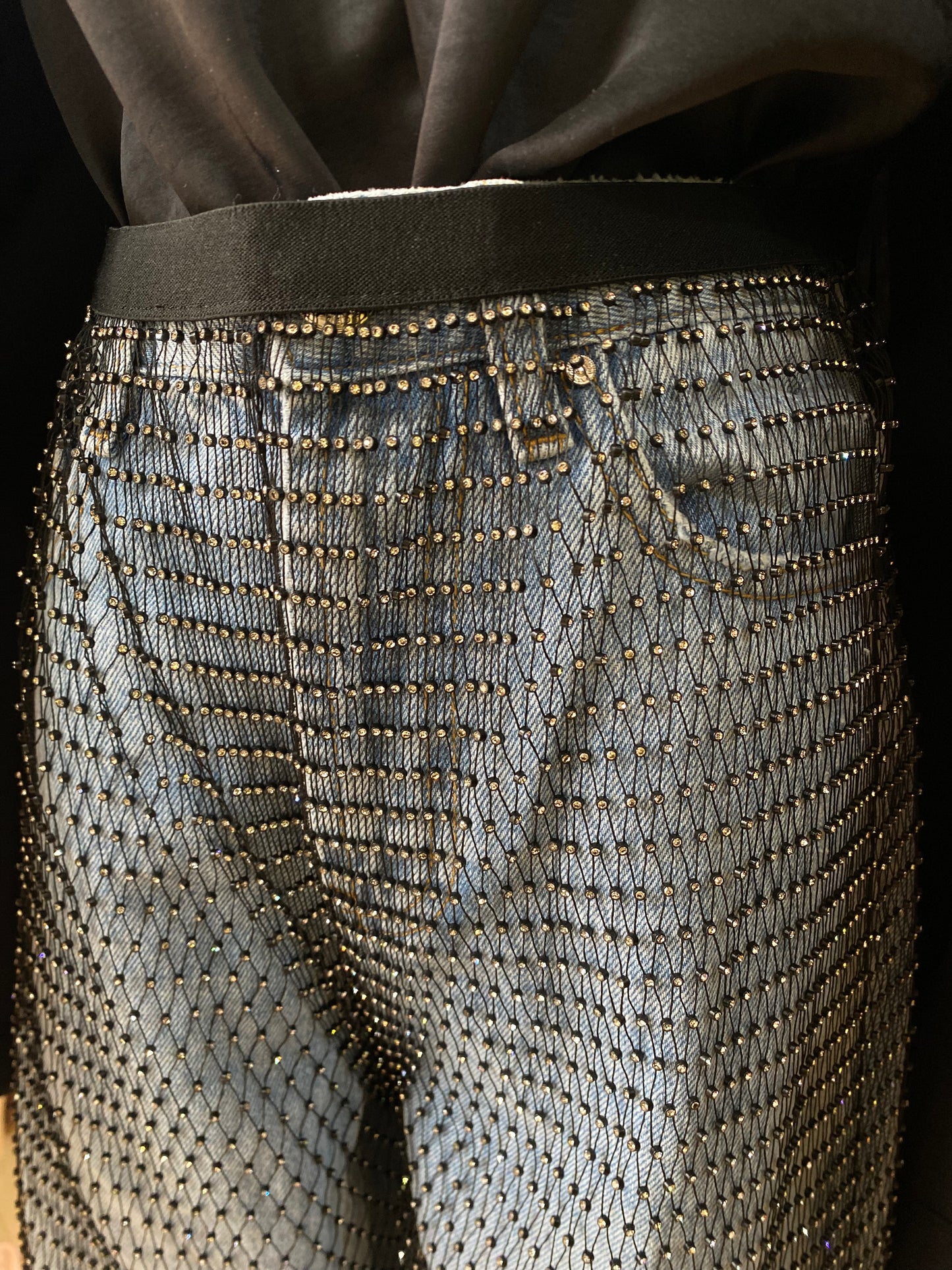 PANTALONE IN RETE DI STRASS